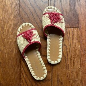 Carrie Forbes Raffia barely worn sandals